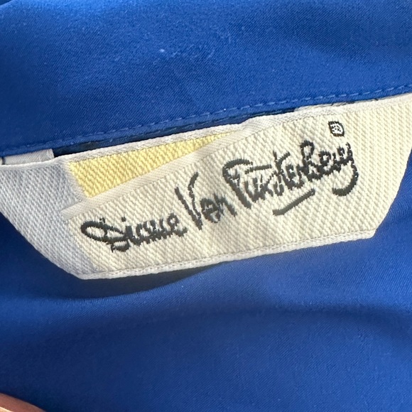 Diane Von Furstenberg Vintage Button Down Shirt size 14 - Picture 4 of 6